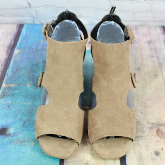 Indigo Rd. Mandi Brown Faux Suede Buckle Back Zipper Heel Sandals Size 8 - Picture 5 of 9